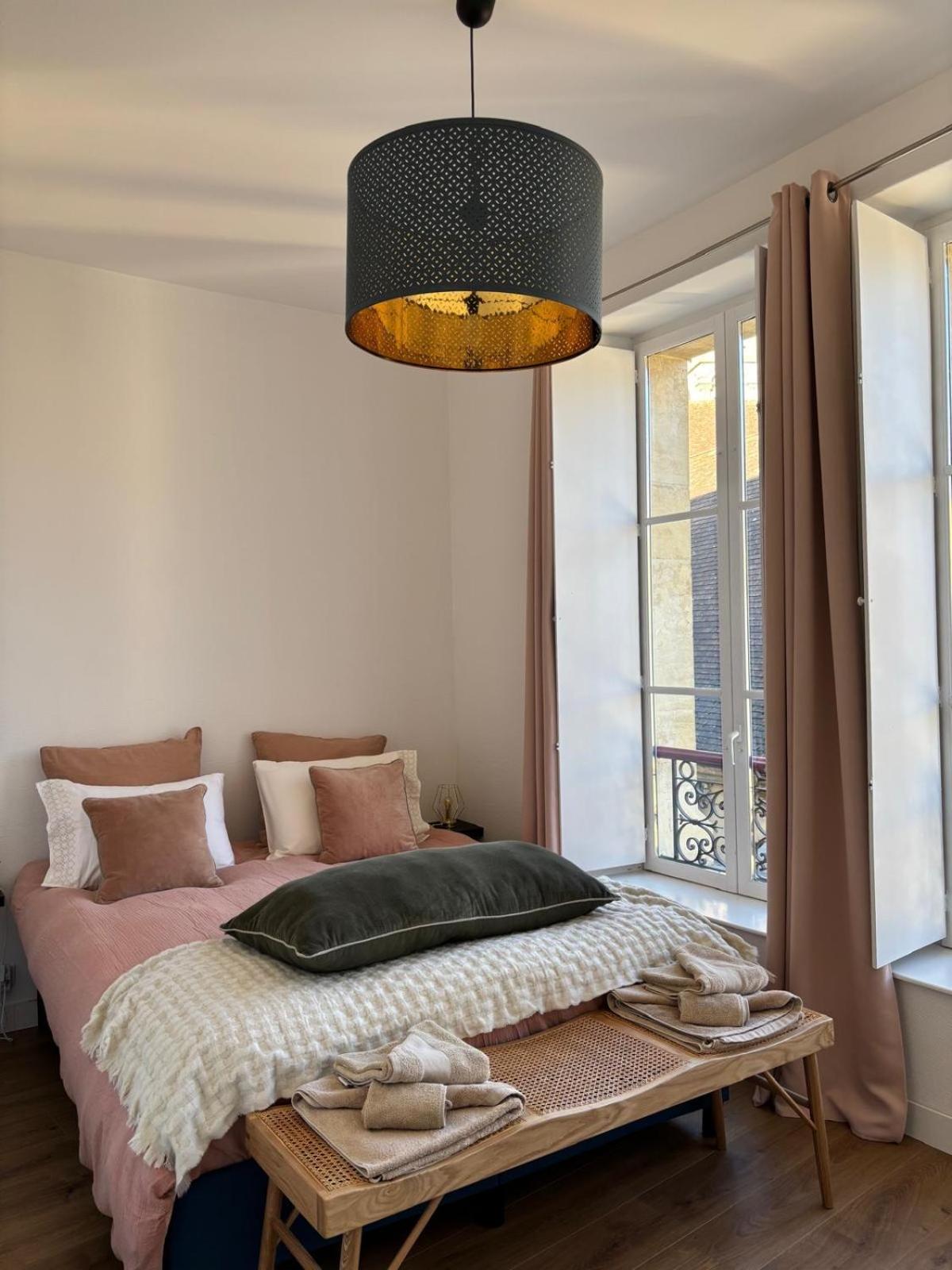 Apartament Au Coeur Du Centre Historique De Sarlat Zewnętrze zdjęcie